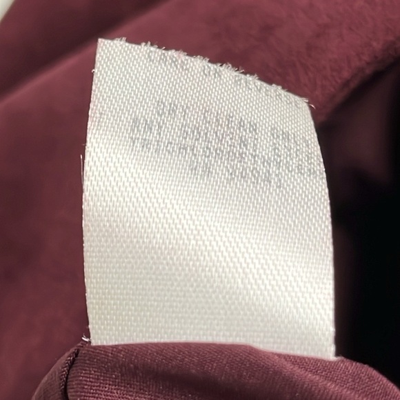 Donna Degnan Burgundy Collarless Blazer - Picture 7 of 14